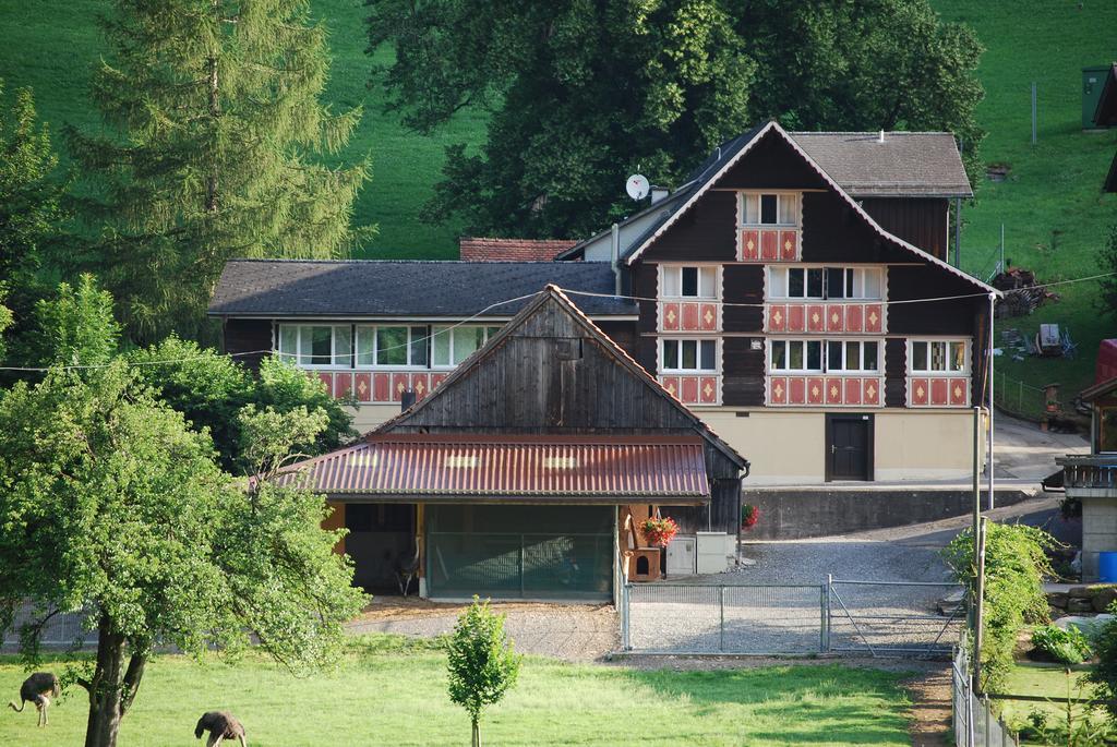 B&B Haus Zur Krone Oberriet Exterior photo